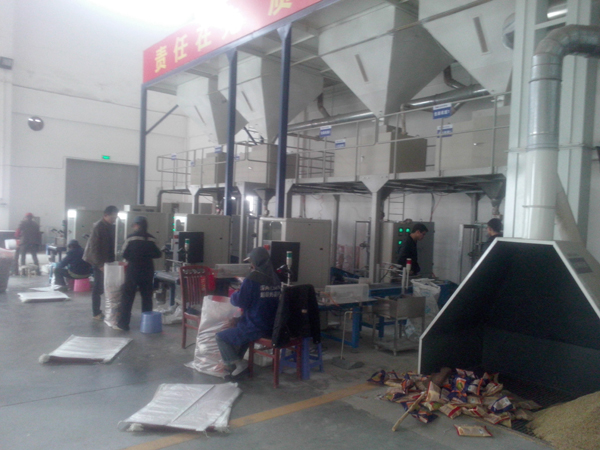 卷膜包装用户现场 卷膜包装用户现场